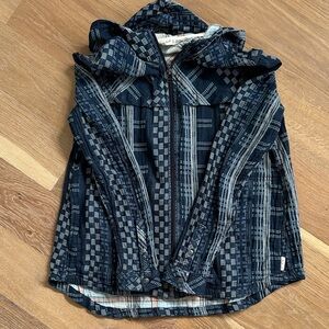 Woolrich Navy Patterned Hooded Zip-Up Jacket with Light Gray Accents